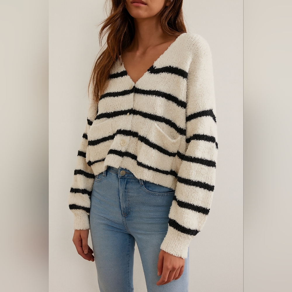 Women’s Striped Knit Cardigan Sweater White Black Button Front Soft Cozy Cropped
